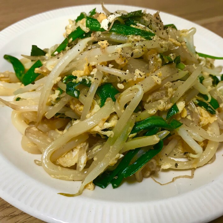 コスパ良し！ニラ玉うどん